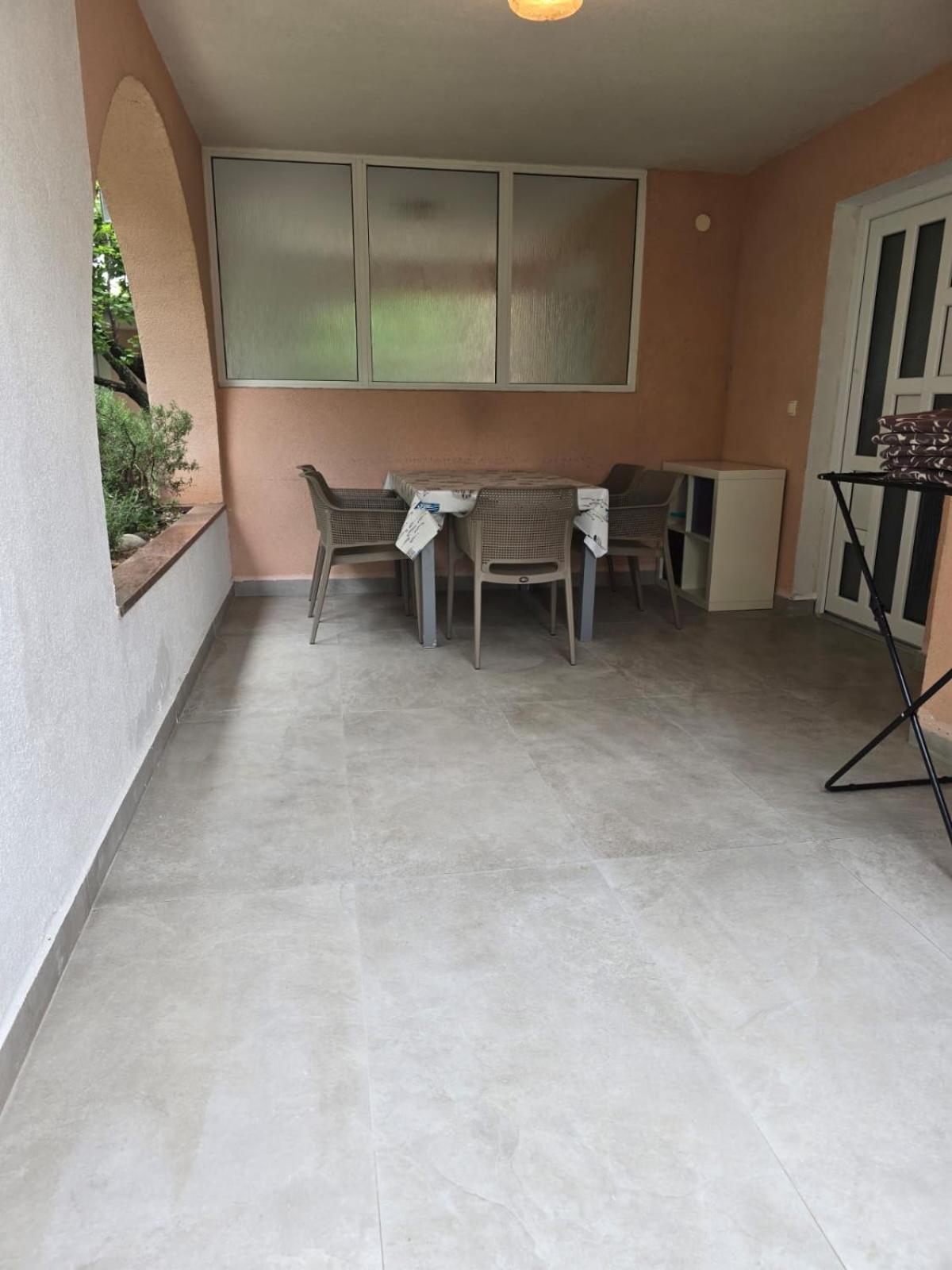 Apartments Sokolovic Krk Town Exterior photo