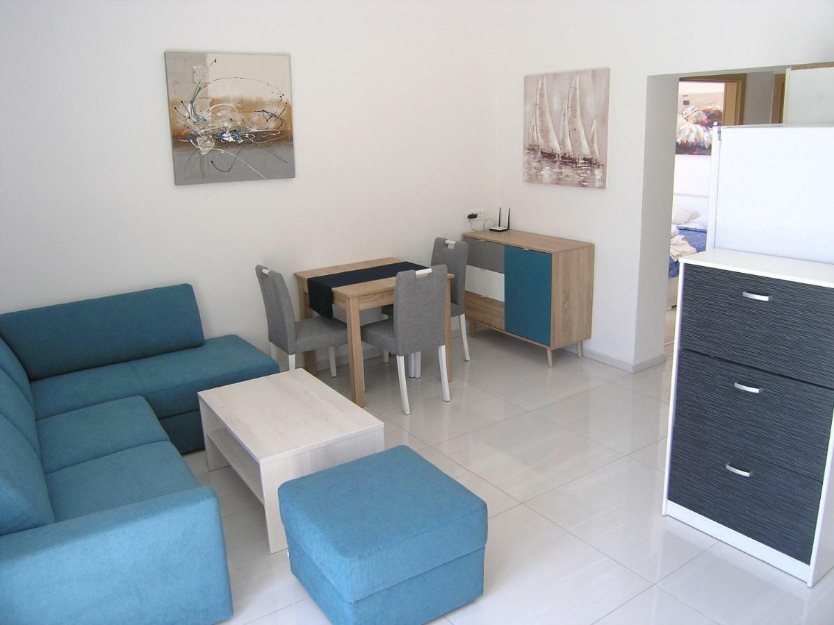 Apartments Sokolovic Krk Town Exterior photo
